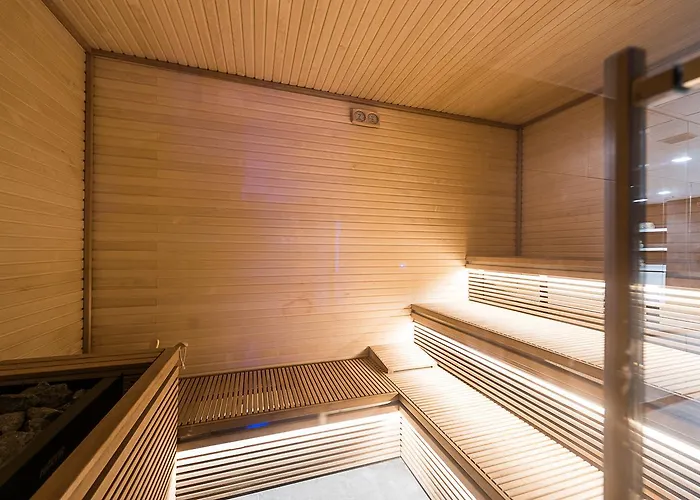 Lhp Santa Margherita Palace &